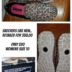 Skechers Memory